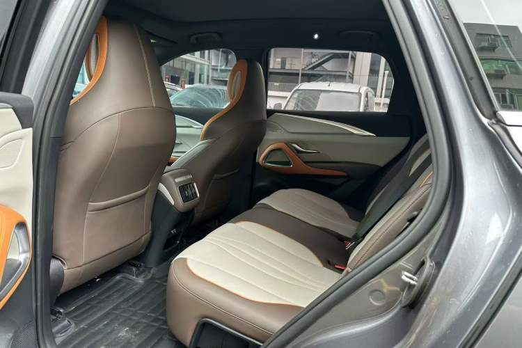 Used BYD Song Pro New Energy 2022 DM-i 110km Flagship Pro Model Interior 3