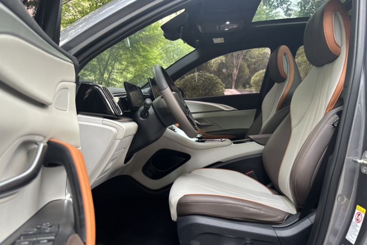 Used BYD Song Pro New Energy 2022 DM-i 110km Flagship Model Interior 5