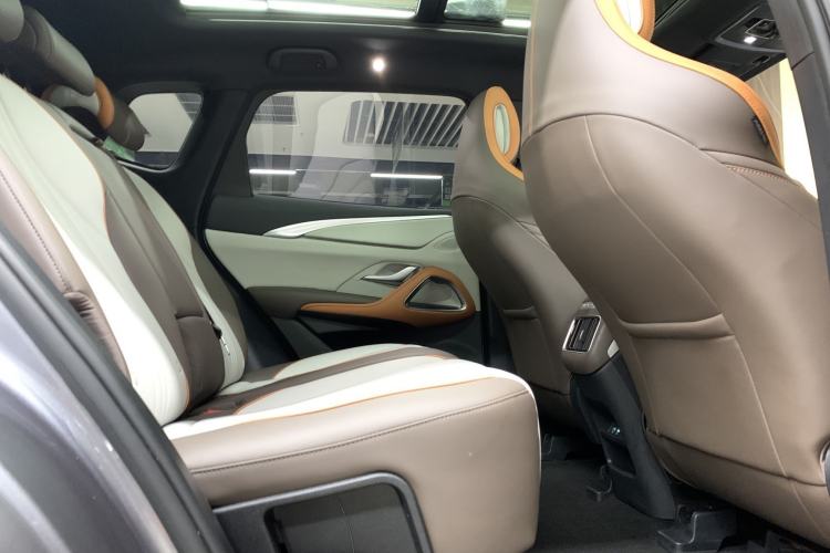 Used BYD Song Pro New Energy 2022 DM-i 51km Prestige Model Interior 6