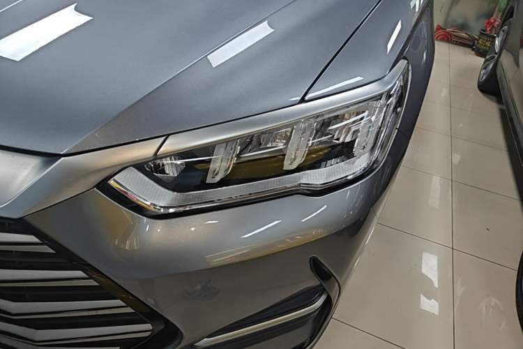 Used BYD Song Pro New Energy 2022 DM-i 51km Prestige Model Left Front Headlight