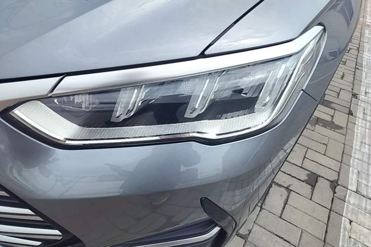 Used BYD Song Pro New Energy 2022 DM-i 110km Flagship Pro Model Left Front Headlight