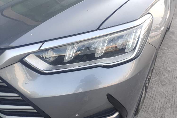 Used BYD Song Pro New Energy 2022 DM-i 110km Flagship Pro Model Left Front Headlight