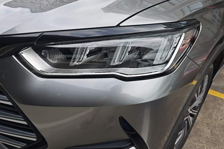 Used BYD Song Pro New Energy 2022 DM-i 110km Flagship Pro Model Left Front Headlight