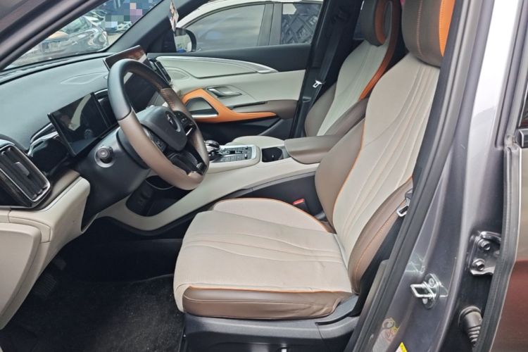 Used BYD Song Pro New Energy 2022 DM-i 110km Flagship Pro Model Left Front Seat