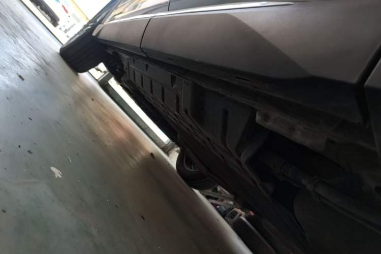 Used BYD Song Pro New Energy 2022 DM-i 51km Prestige Model Left Side Sill