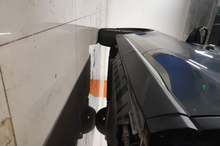 Used BYD Song Pro New Energy 2022 DM-i 51km Prestige Model Left Side Sill