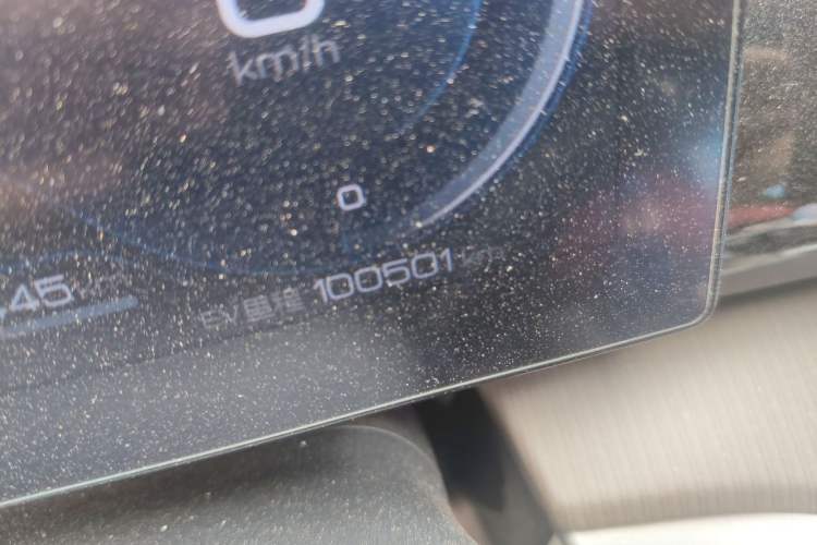 Used BYD Song Pro New Energy 2022 DM-i 110km Flagship Model Odometer Close Up