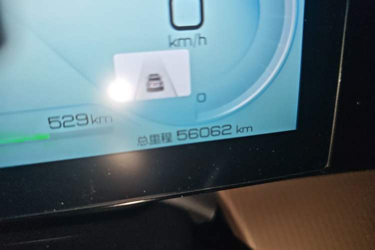 Used BYD Song Pro New Energy 2022 DM-i 51km Prestige Model Odometer Close Up