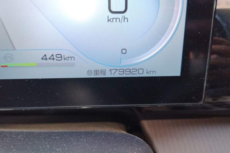 Used BYD Song Pro New Energy 2022 DM-i 110km Flagship Pro Model Odometer Close Up