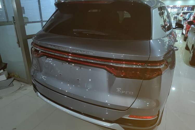 Used BYD Song Pro New Energy 2022 DM-i 51km Luxury Model Rear Right 45 Deg