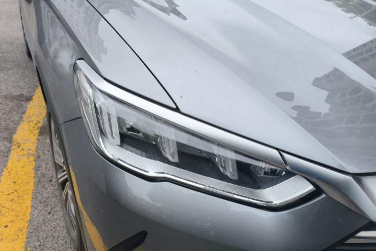Used BYD Song Pro New Energy 2022 DM-i 110km Flagship Pro Model Right Front Headlight