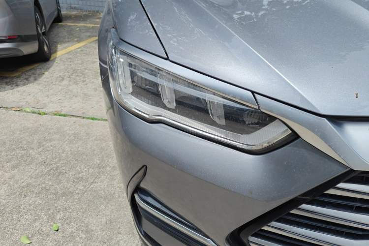 Used BYD Song Pro New Energy 2022 DM-i 51km Prestige Model Right Front Headlight