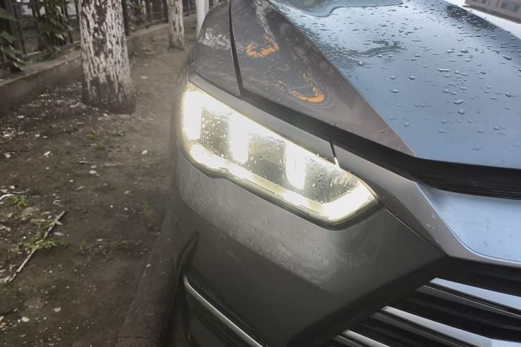 Used BYD Song Pro New Energy 2022 DM-i 51km Prestige Model Right Front Headlight