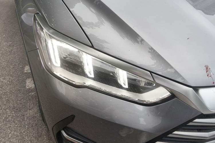 Used BYD Song Pro New Energy 2022 DM-i 51km Prestige Model Right Front Headlight