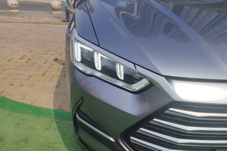 Used BYD Song Pro New Energy 2022 DM-i 51km Prestige Model Right Front Headlight