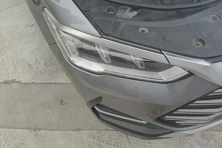 Used BYD Song Pro New Energy 2022 DM-i 110km Flagship Model Right Front Headlight
