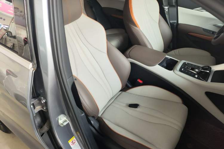 Used BYD Song Pro New Energy 2022 DM-i 51km Prestige Model Right Front Seat