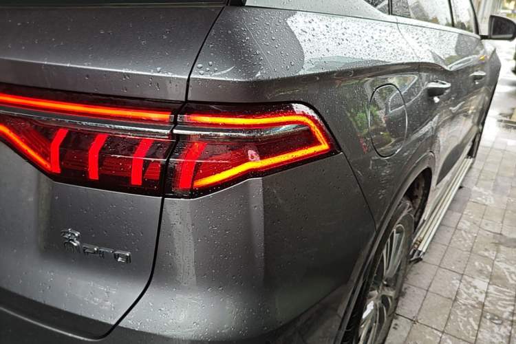 Used BYD Song Pro New Energy 2022 DM-i 51km Prestige Model Right Rear Taillight