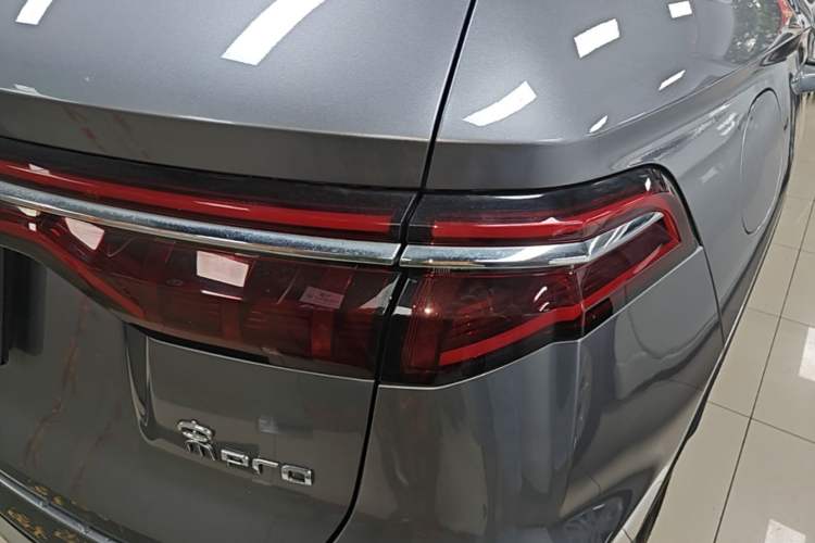 Used BYD Song Pro New Energy 2022 DM-i 51km Prestige Model Right Rear Taillight