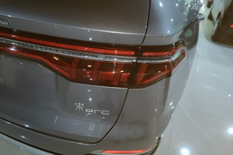Used BYD Song Pro New Energy 2022 DM-i 51km Luxury Model Right Rear Taillight