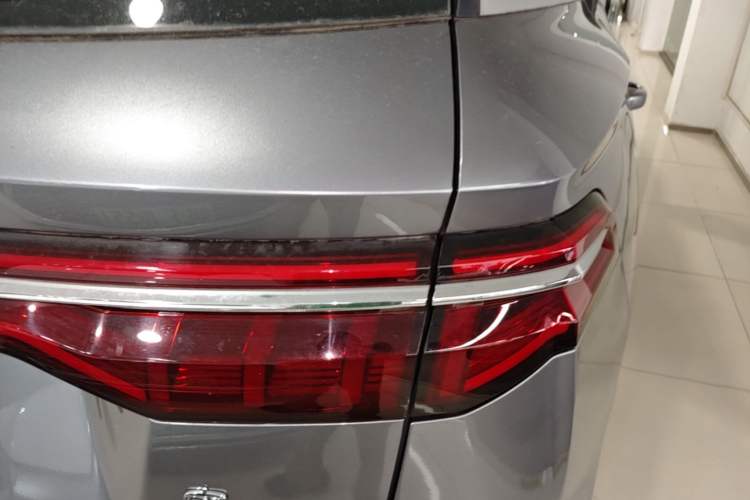 Used BYD Song Pro New Energy 2022 DM-i 110km Flagship Pro Model Right Rear Taillight