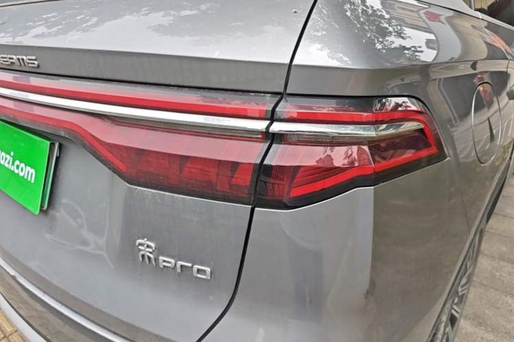 Used BYD Song Pro New Energy 2022 DM-i 110km Flagship Pro Model Right Rear Taillight