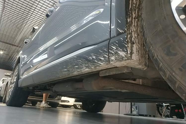 Used BYD Song Pro New Energy 2022 DM-i 110km Flagship Pro Model Right Side Sill