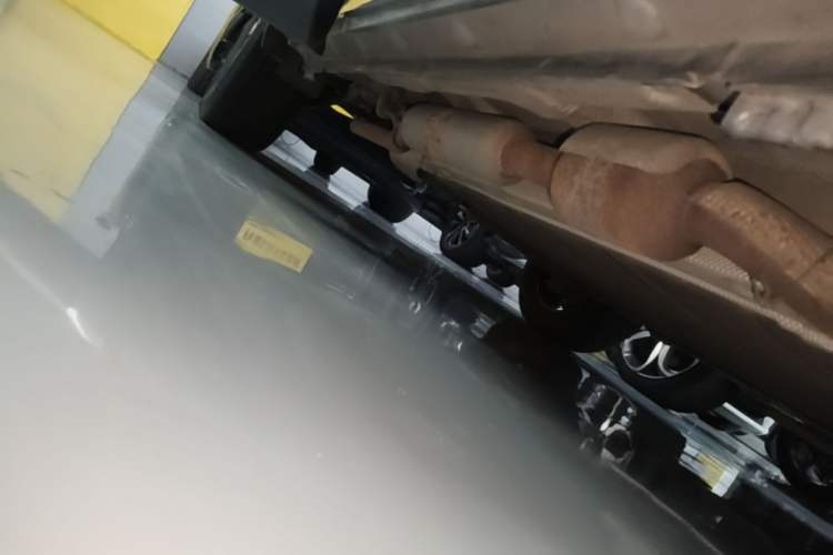 Used BYD Song Pro New Energy 2022 DM-i 110km Flagship Model Right Side Sill