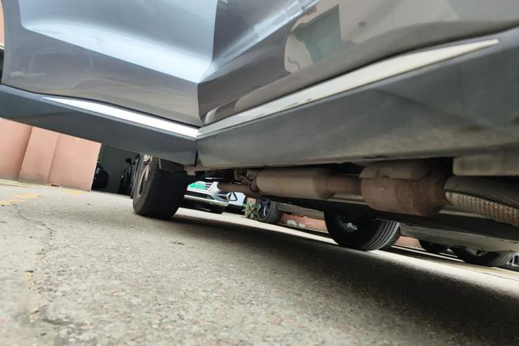 Used BYD Song Pro New Energy 2022 DM-i 110km Flagship Model Right Side Sill