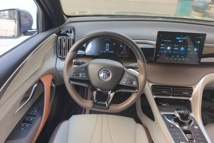 Used BYD Song Pro New Energy 2022 DM-i 51km Luxury Model Steering Wheel