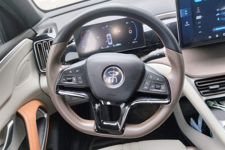Used BYD Song Pro New Energy 2022 DM-i 51km Prestige Model Steering Wheel