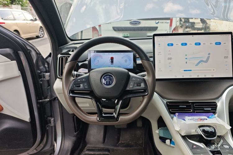 Used BYD Song Pro New Energy 2022 DM-i 110km Flagship Pro Model Steering Wheel