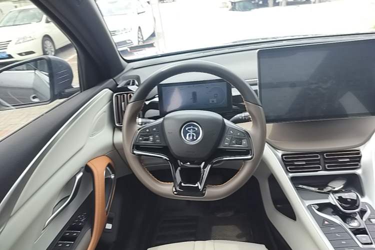Used BYD Song Pro New Energy 2022 DM-i 110km Flagship Pro Model Steering Wheel