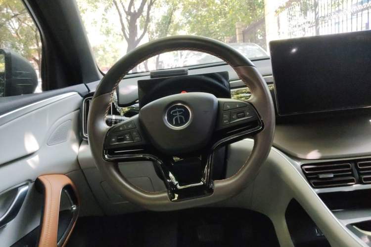 Used BYD Song Pro New Energy 2022 DM-i 110km Flagship Model Steering Wheel
