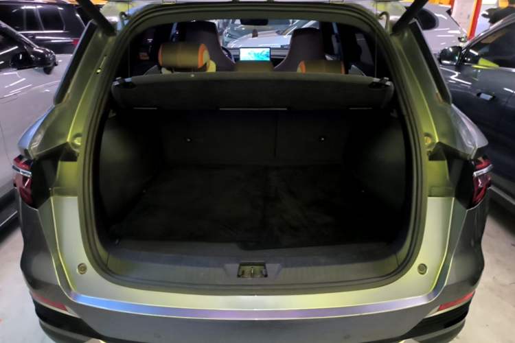 Used BYD Song Pro New Energy 2022 DM-i 51km Prestige Model Trunk