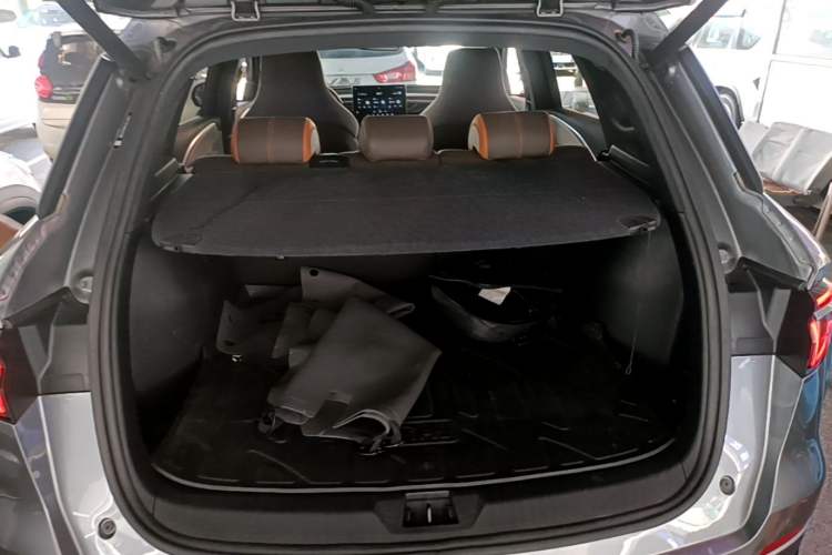 Used BYD Song Pro New Energy 2022 DM-i 110km Flagship Model Trunk