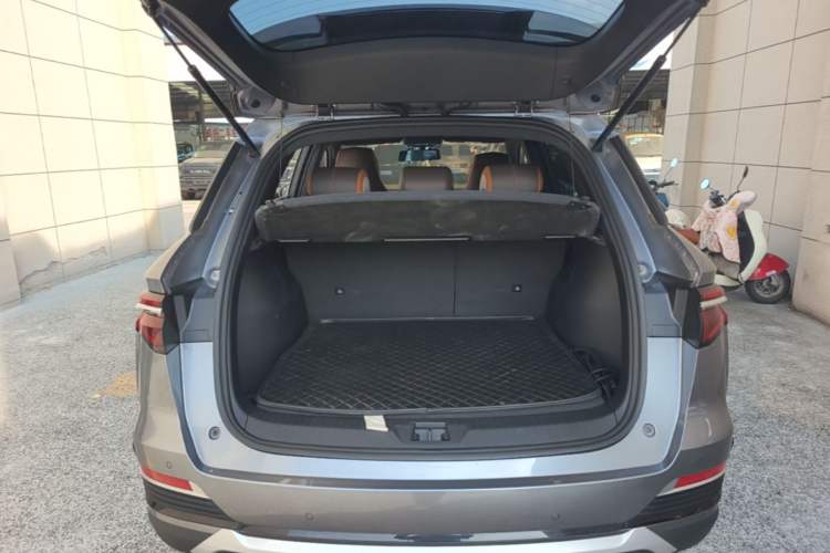 Used BYD Song Pro New Energy 2022 DM-i 51km Luxury Model Trunk