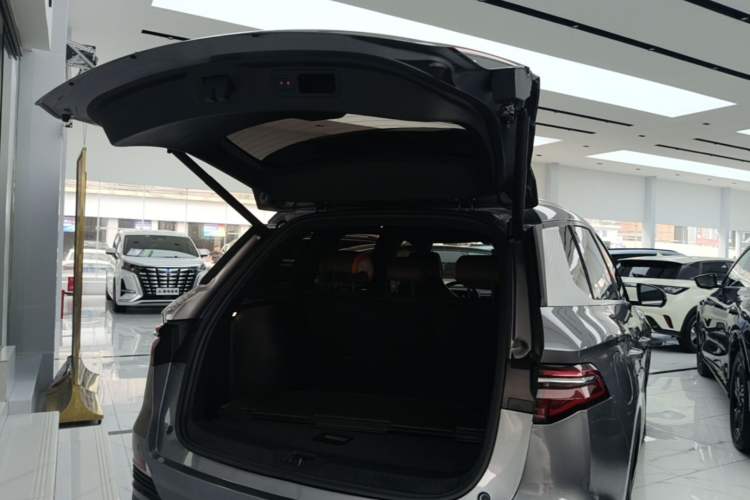Used BYD Song Pro New Energy 2022 DM-i 110km Flagship Model Trunk