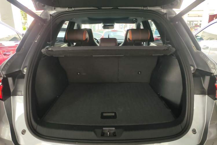 Used BYD Song Pro New Energy 2022 DM-i 51km Prestige Model Trunk