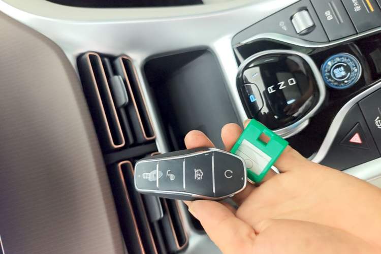 Used BYD Song Pro New Energy 2022 DM-i 110km Flagship Pro Model Vehicle Key