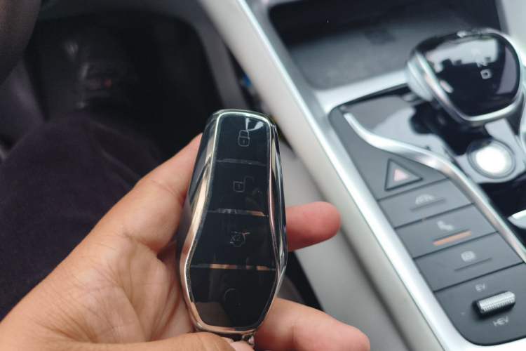 Used BYD Song Pro New Energy 2022 DM-i 110km Flagship Pro Model Vehicle Key