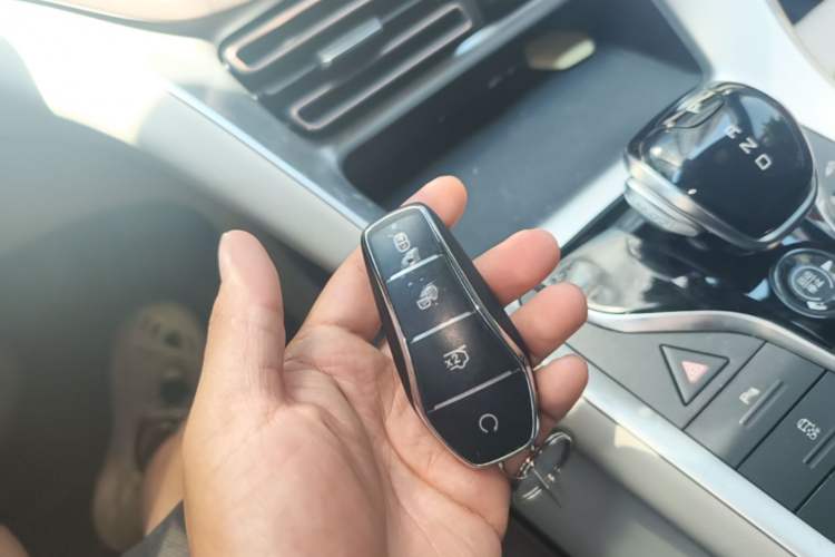 Used BYD Song Pro New Energy 2022 DM-i 51km Luxury Model Vehicle Key