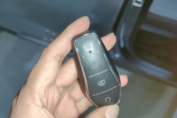 Used BYD Song Pro New Energy 2022 DM-i 51km Luxury Model Vehicle Key
