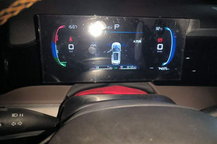 Used BYD Song Pro New Energy 2022 DM-i 51km Prestige Model Odometer Close Up