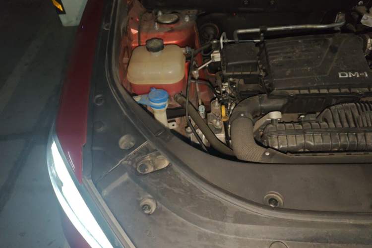 Used BYD Song Pro New Energy 2022 DM-i 110km Flagship Pro Model Engine Bay Right