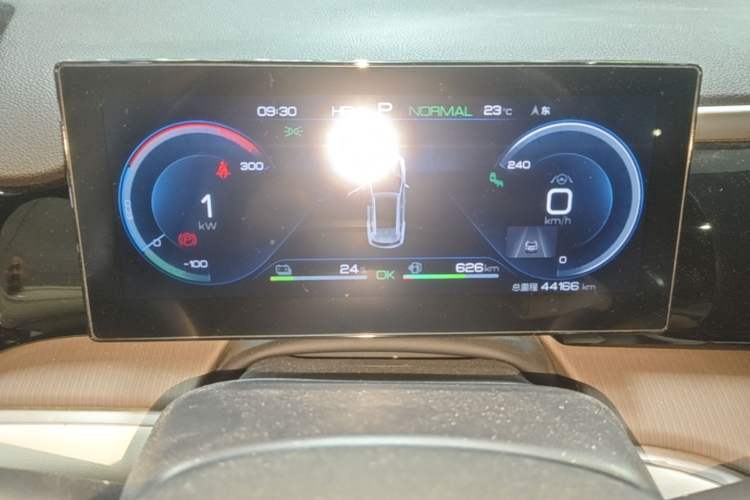 Used BYD Song Pro New Energy 2022 DM-i 110km Flagship Pro Model Instrument Cluster