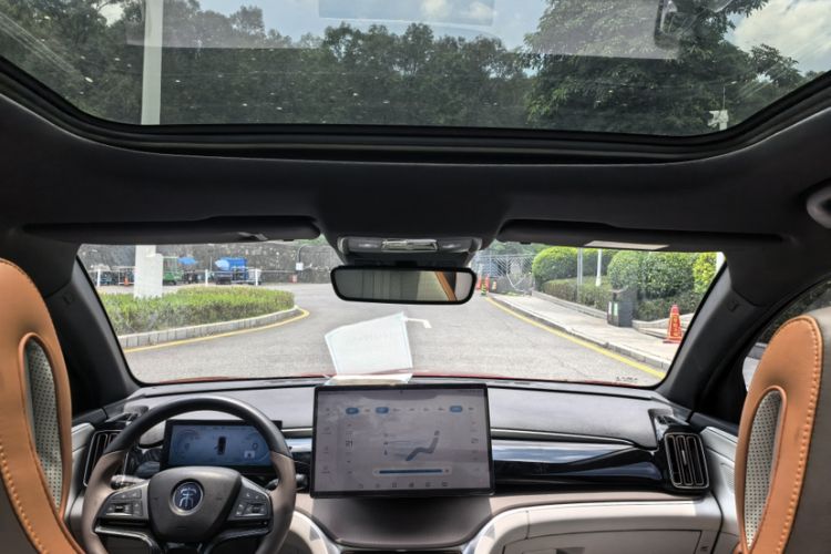Used BYD Song Pro New Energy 2022 DM-i 110km Flagship Pro Model Interior 3