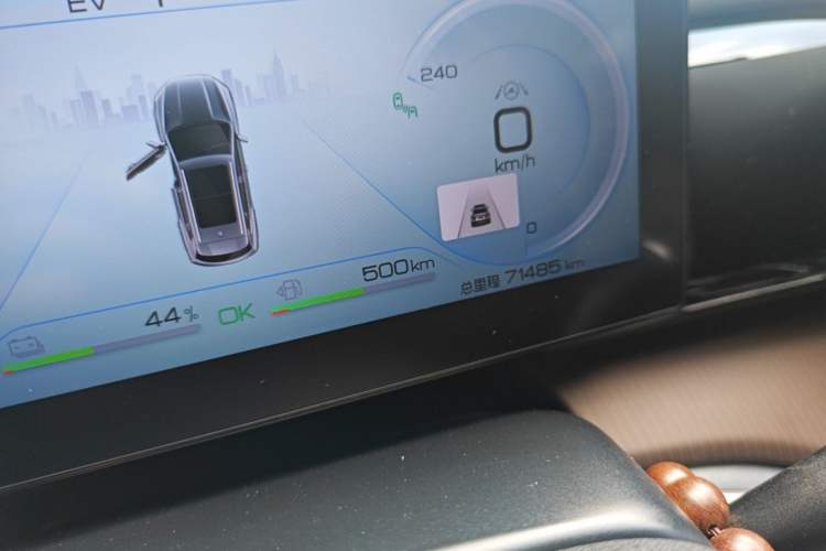 Used BYD Song Pro New Energy 2022 DM-i 110km Flagship Pro Model Odometer Close Up