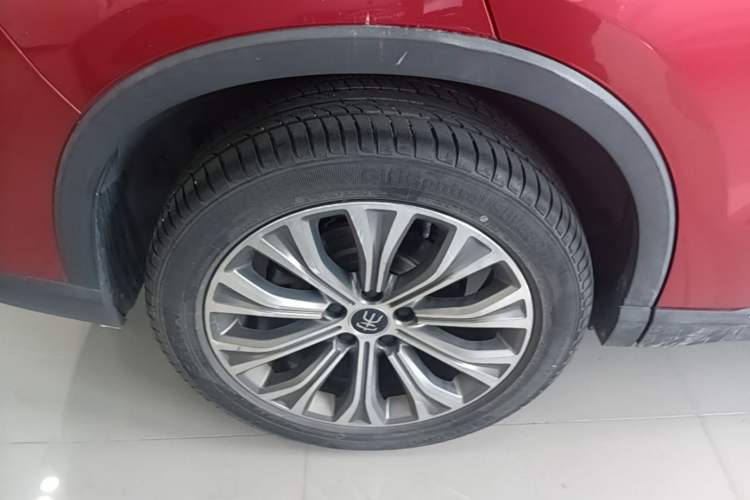 Used BYD Song Pro New Energy 2022 DM-i 110km Flagship Pro Model Right Rear Wheel Hub