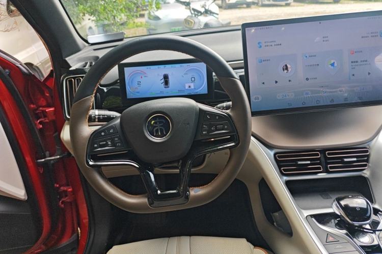 Used BYD Song Pro New Energy 2022 DM-i 110km Flagship Pro Model Steering Wheel